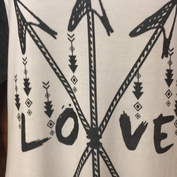 Western Arrow Long Tunic T-shirt NWOT - Picture 2 of 4